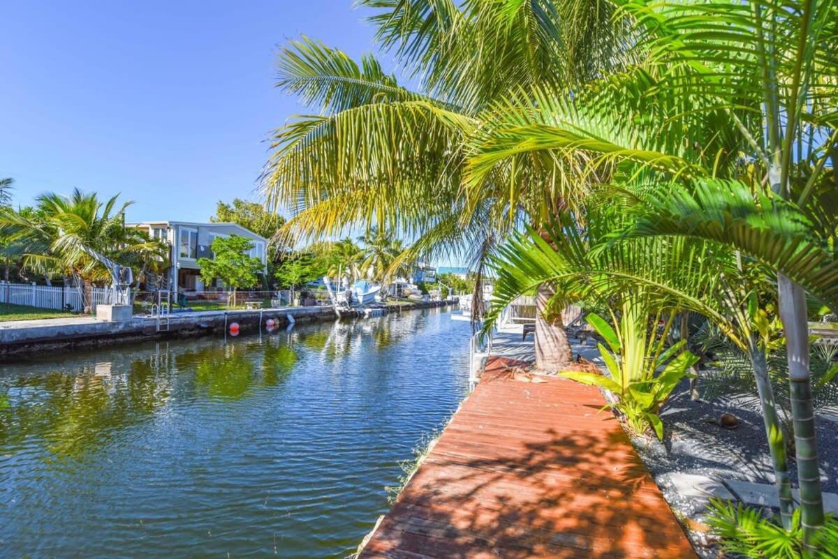 Loggerhead Lagoon - Modern Waterfront Home Pirates Cove Exterior photo